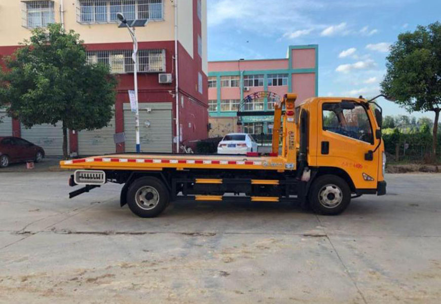 國(guó)六江鈴凱運(yùn)一拖二清障車(chē)