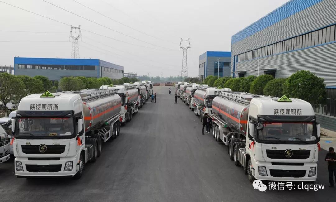 程力危化車制造公司新型輕量化全鋁合金危化運輸車成行業驕子