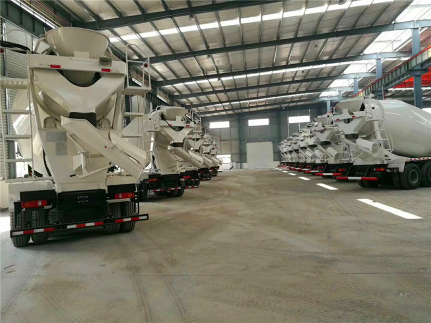 陜汽德龍14方攪拌車(chē)